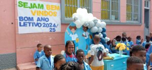 Read more about the article Alunos, alegres pelo inicio das aulas